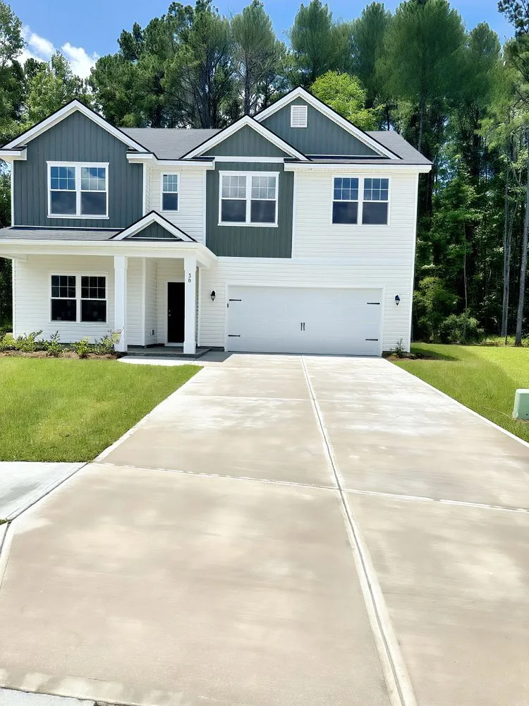 Expert lawn care service in Pooler, GA by Southeast Lawn