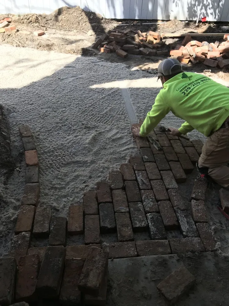 Expert landscape installation in Valdosta, GA - Southeastern Landscape Group