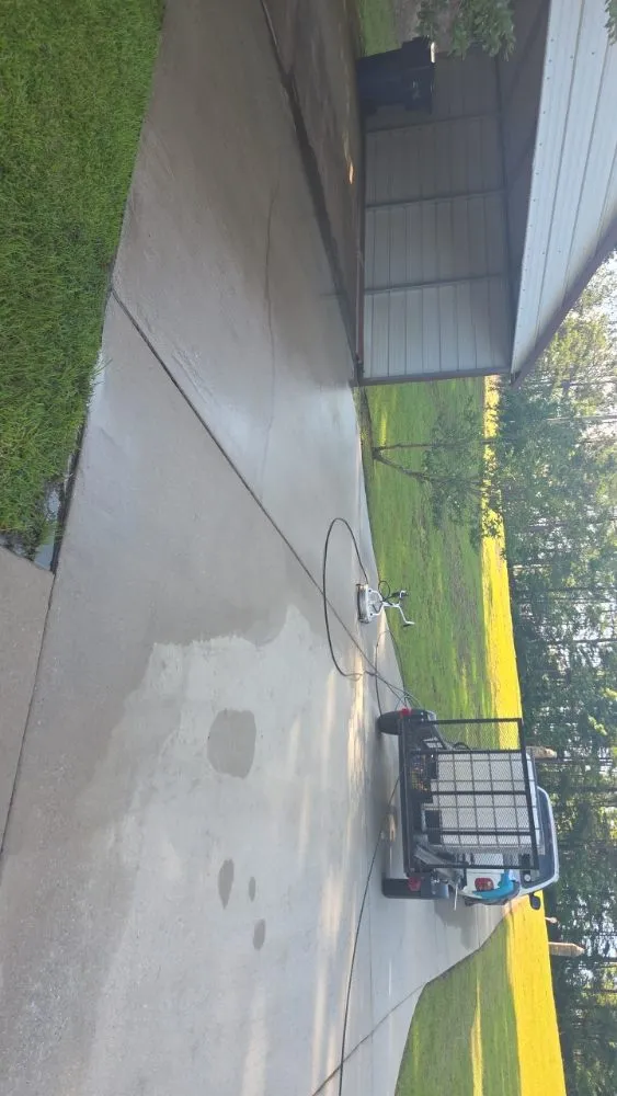 Custom landscaping services in Meridian, MS by Southeastern Lawn & Land