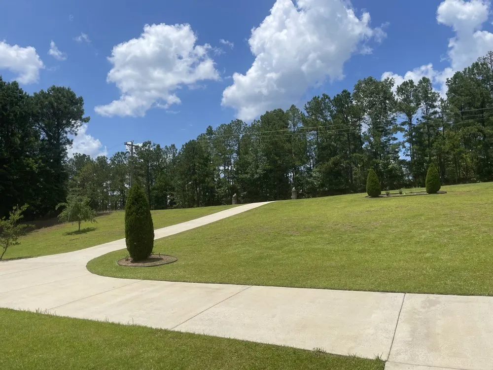 Trusted residential landscaping in Meridian, MS by Southeastern Lawn & Land
