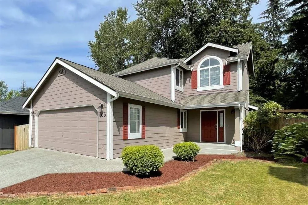 Affordable landscaping services for residential properties across Conover, NC - Southeastern Lawn And Construction Services