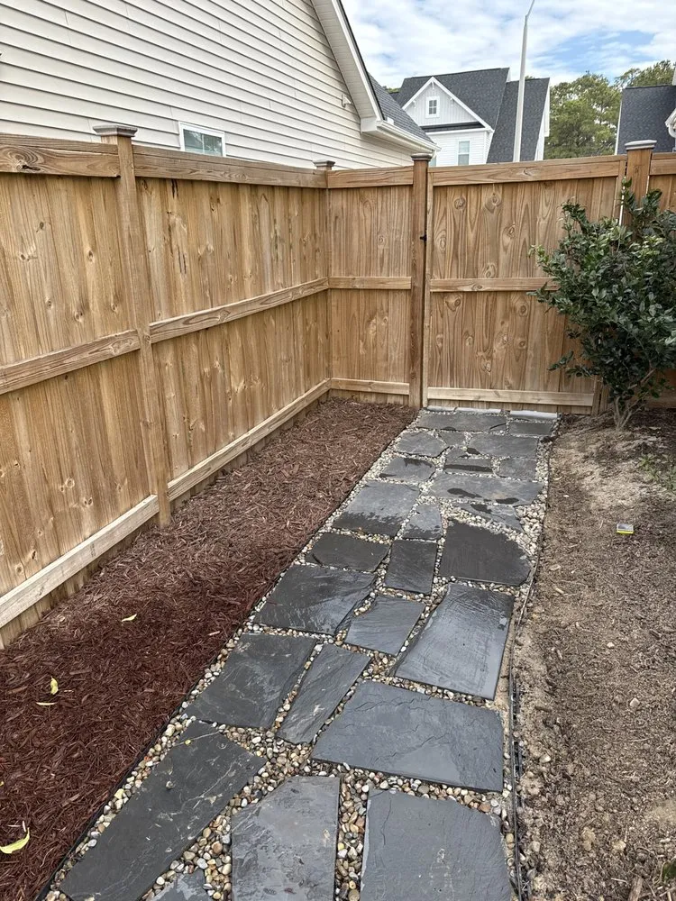 Expert lawn mowing service in Wilmington, NC - Southern Accents Landscaping