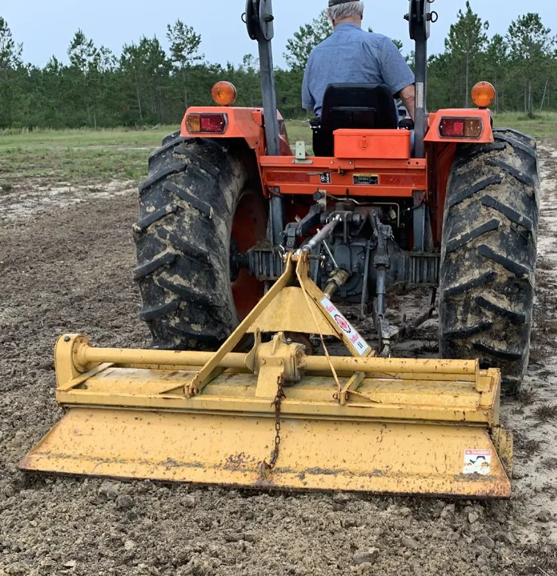 Local yard cleanup service in Saraland, AL - Southern Acres Landworks