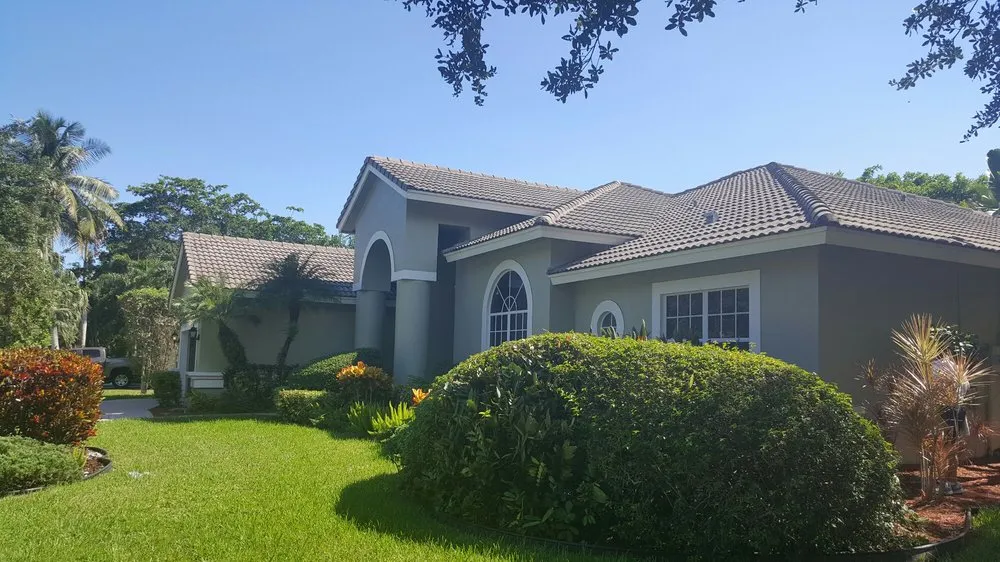 Expert landscaping services in Lighthouse Point, FL - Southern Arbor Services