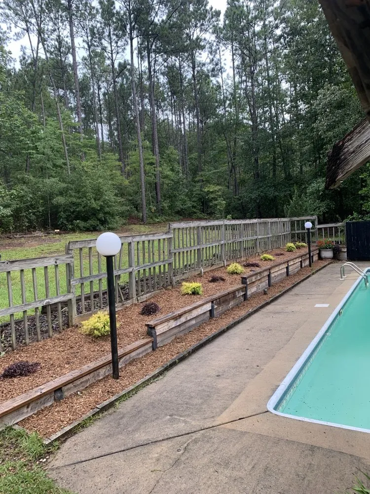 Reliable yard maintenance in Macon, GA - Southern Blades Landscape Services