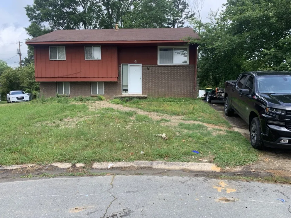 Custom lawn mowing service experts serving North Little Rock, AR - Southern Boys Lawncare