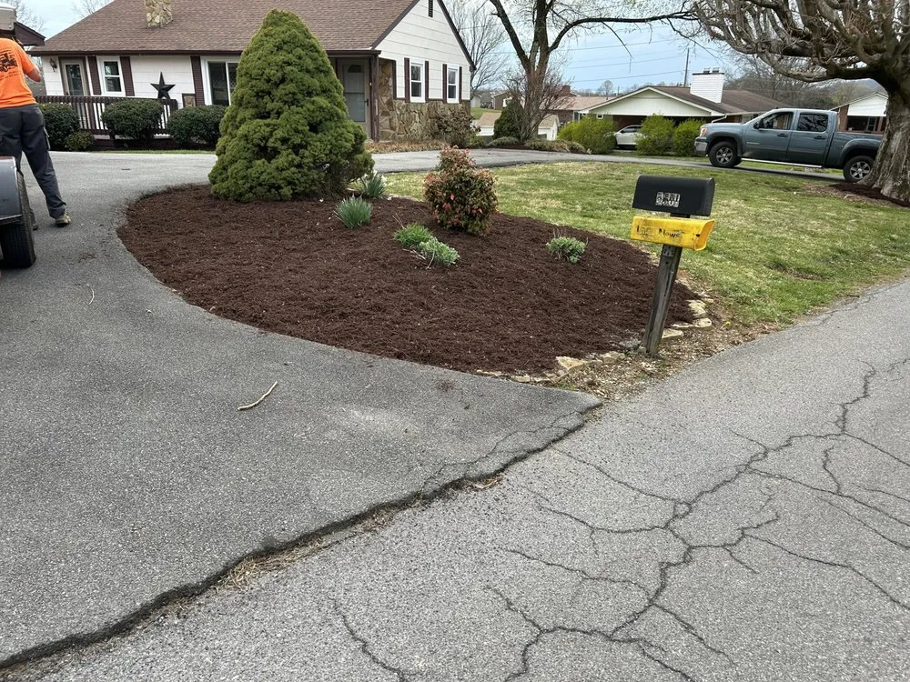 Affordable yard maintenance in Kingsport, TN by Southern Boyz’ Mowing & More