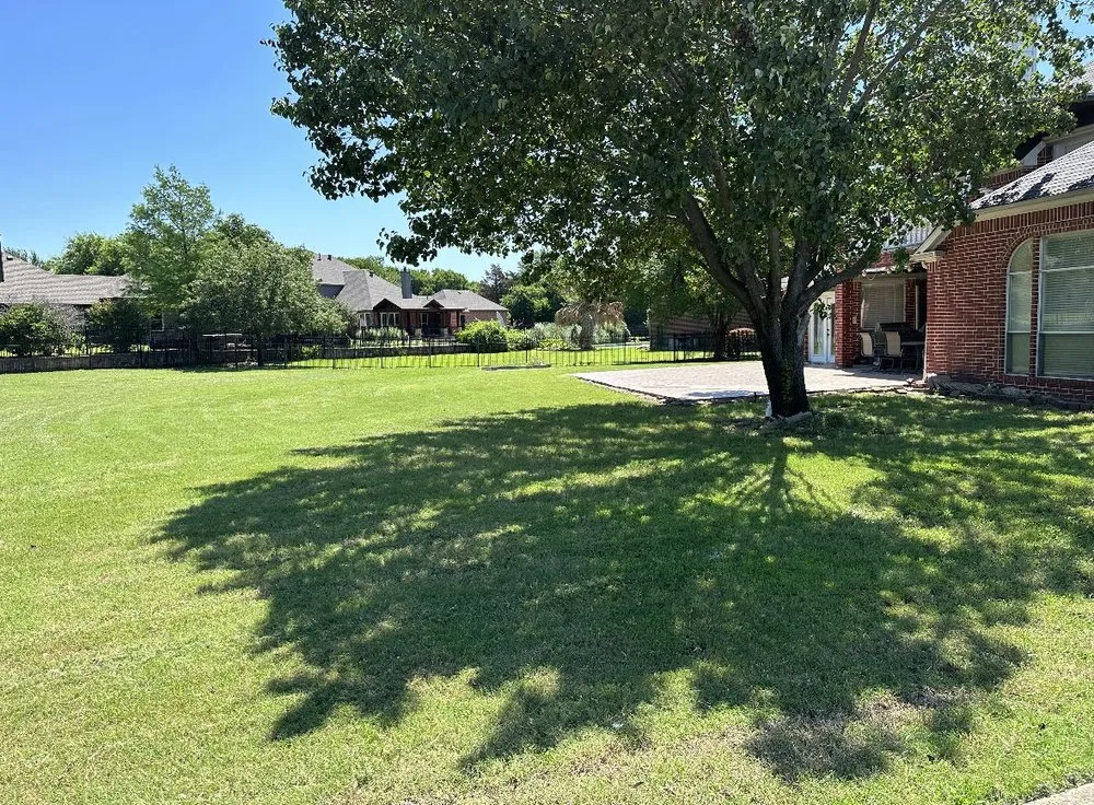 Affordable lawn mowing service experts serving Heath, TX - Southern Breeze Services