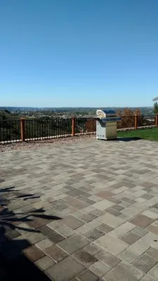 Southern California Landscaping Logo