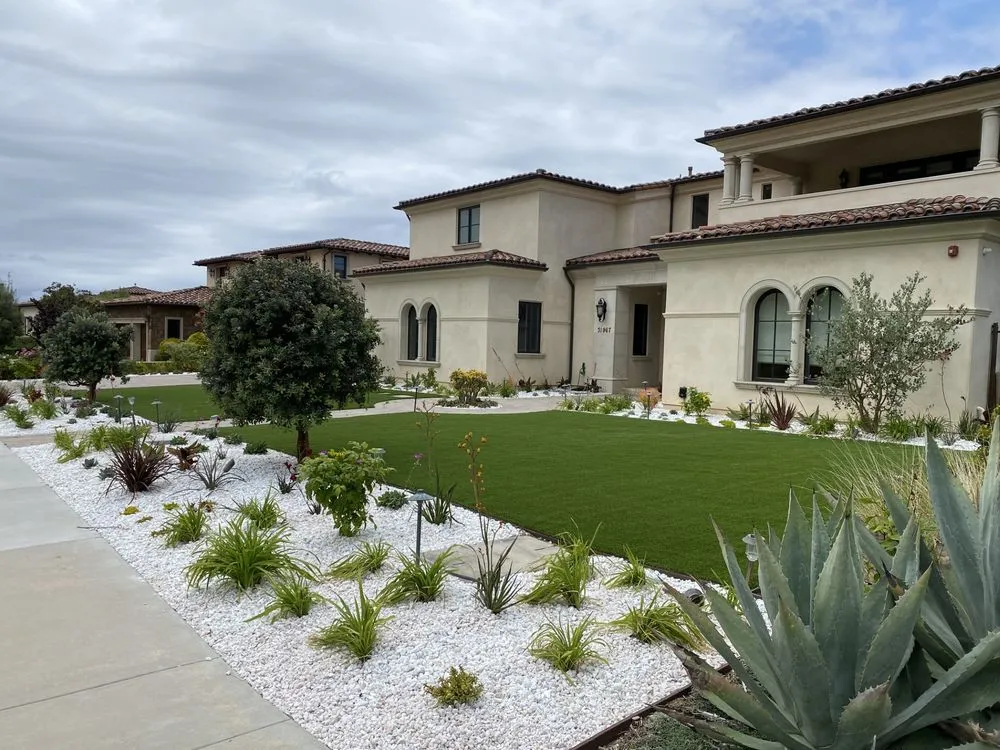 Expert lawn care service in Torrance, CA - Southern California Tree & Landscape