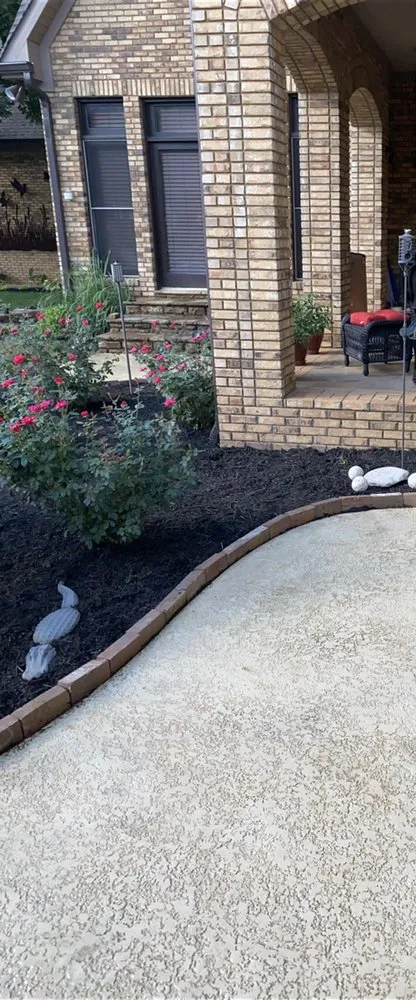Local landscape design for year-round maintenance across Mammoth Cave, KY - Southern Charm Construction and Landscaping