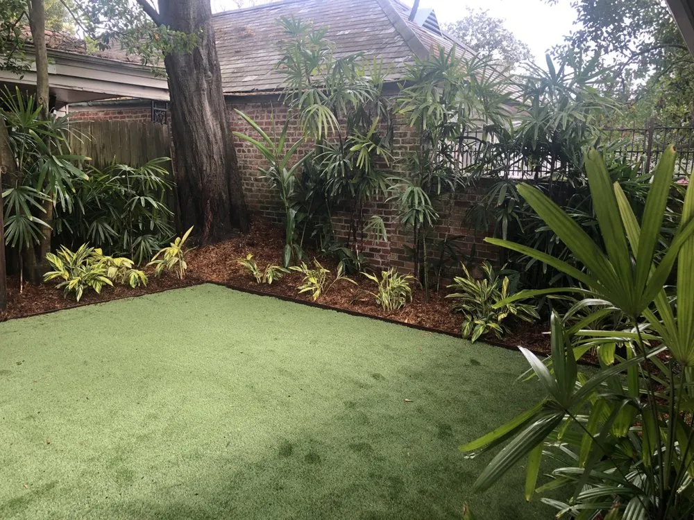 Professional garden landscaping experts serving New Orleans, LA - Southern City Farm and Landscaping