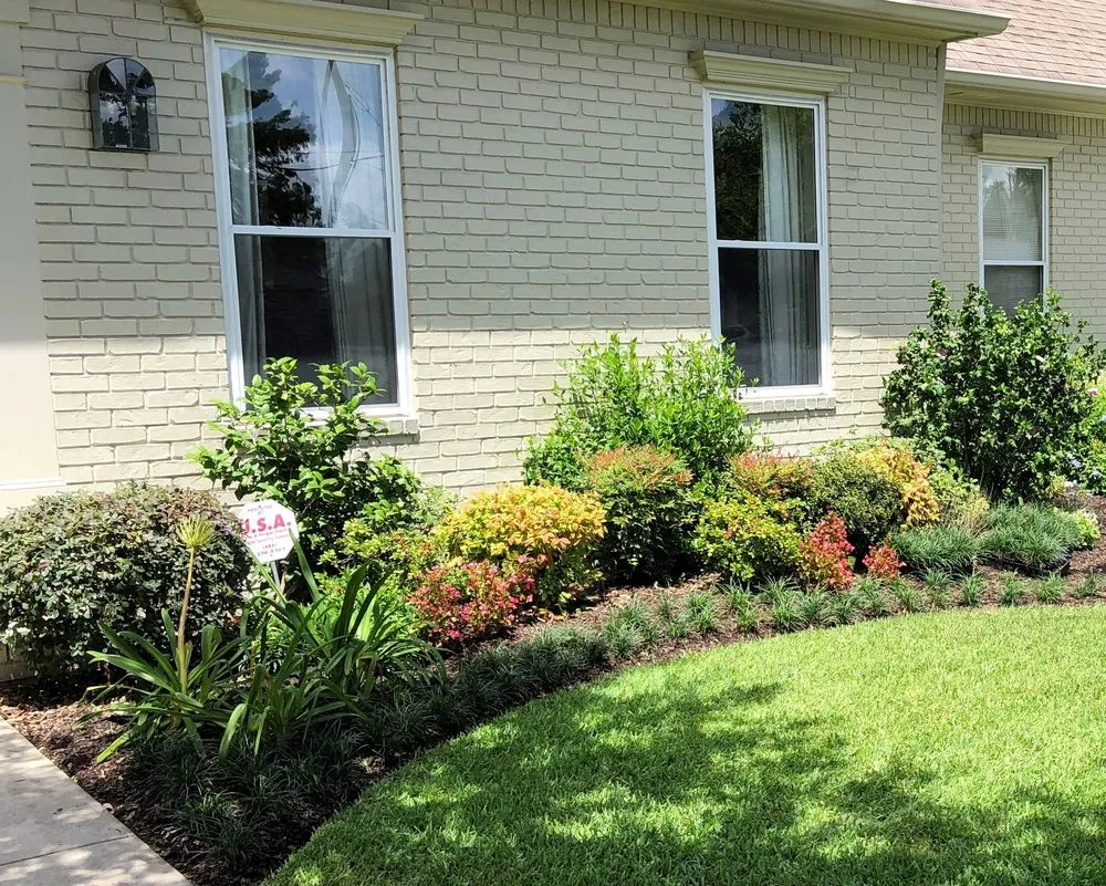 Professional yard cleanup service for residential properties across New Orleans, LA - Southern City Farm and Landscaping