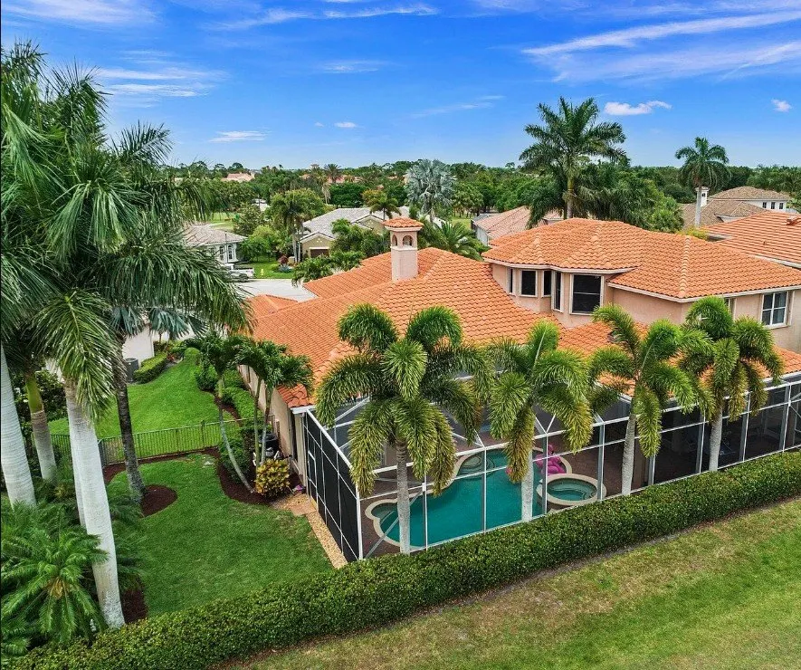 Trusted landscaping services experts serving Port St. Lucie, FL - Southern Coastal Property Maintenance