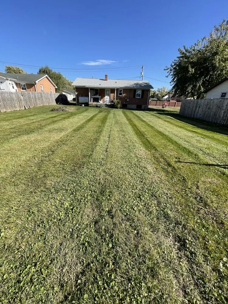 Custom garden landscaping in Strasburg, VA - Southern Comfort Landscaping