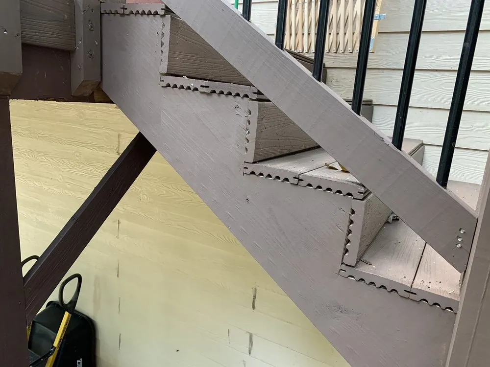 Top-rated lawn mowing service for homes in Griffin, GA by Southern Cross Outdoors