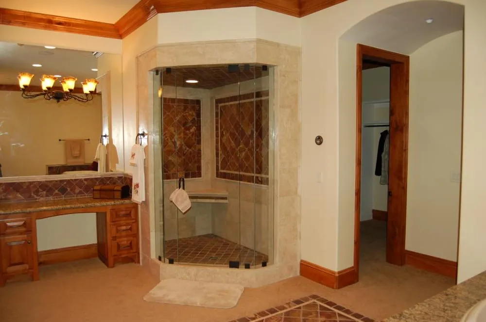 Reliable lawn mowing service experts serving Redlands, CA - Southern Custom, Inc