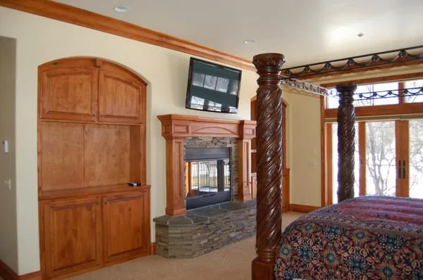 Southern Custom, Inc Logo