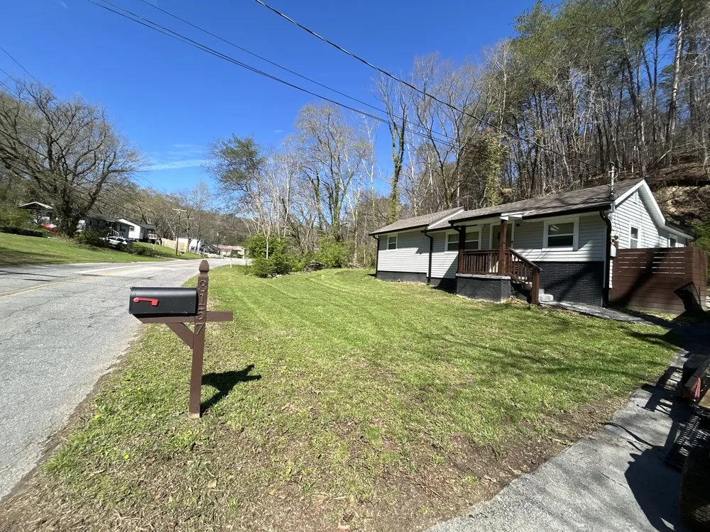 Top-rated landscape design for residential properties across Decherd, TN - Southern Custom Lawncare