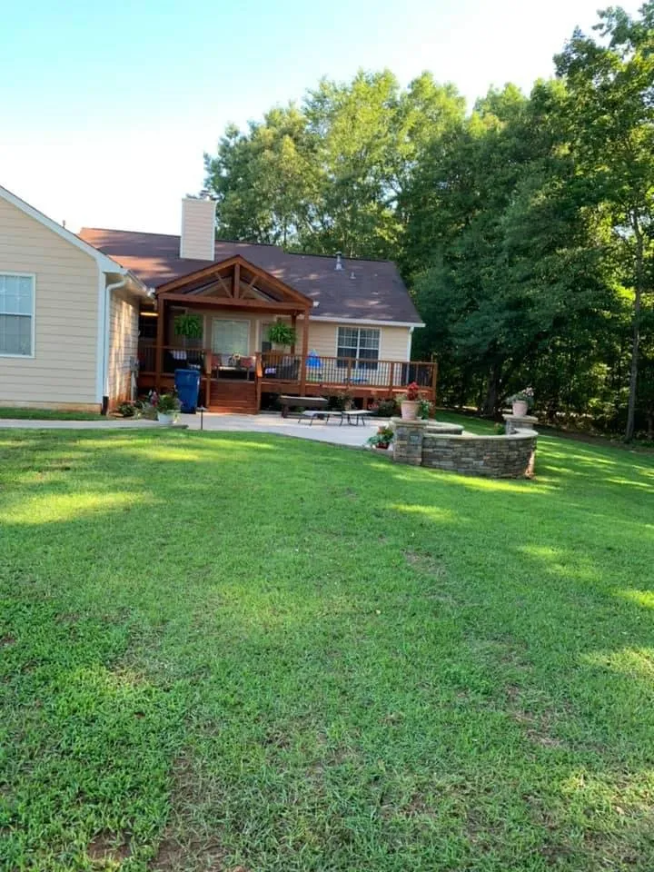 Top-rated residential landscaping experts serving Covington, GA - Southern Cuts Landscaping Services