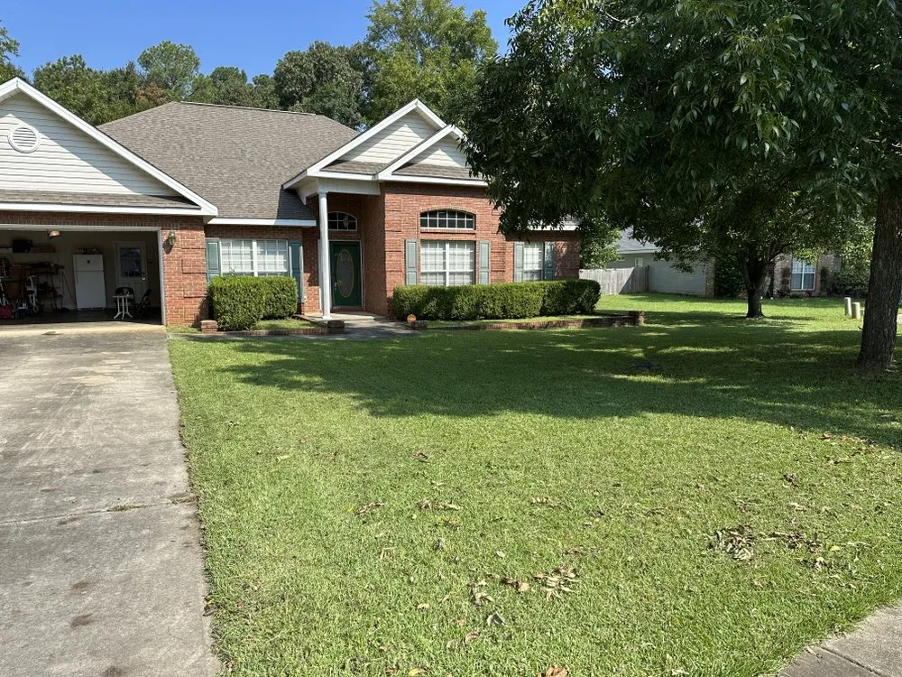 Expert yard maintenance in Macon, GA by Southern Cuts Lawn Service