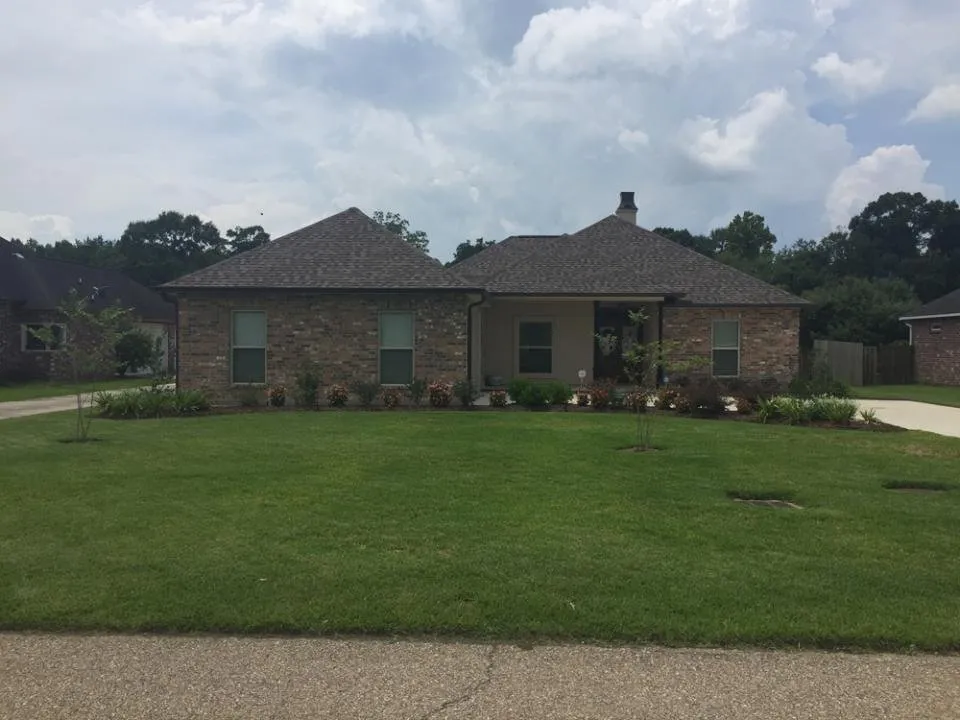 Custom landscape installation in prairieville, LA - Southern Elegance Lawn and Garden