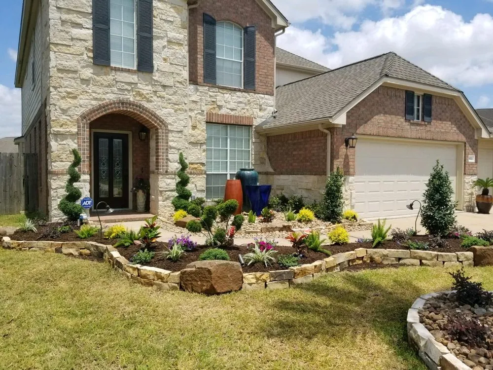 Custom garden landscaping experts serving Houston, TX - Southern Empire Landscape