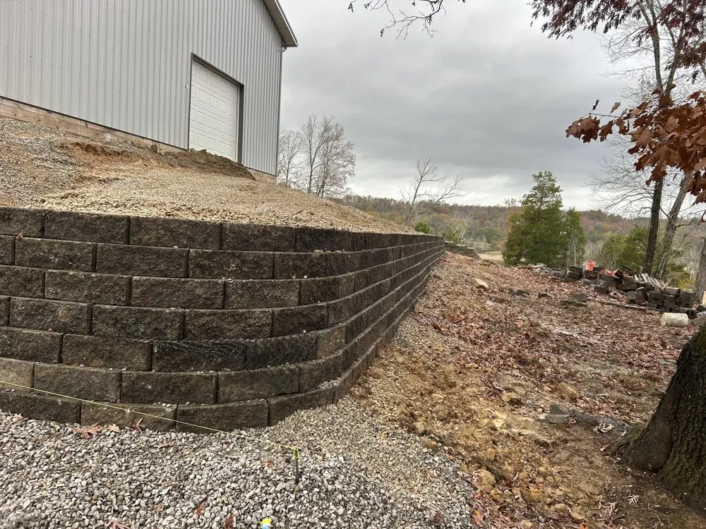 Reliable residential landscaping for beautiful yards across Cave City, KY - Southern Excavation & Demolition