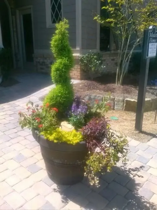 Affordable lawn mowing service for beautiful yards in Lawrenceville, GA by Southern Gardens Landscape Management