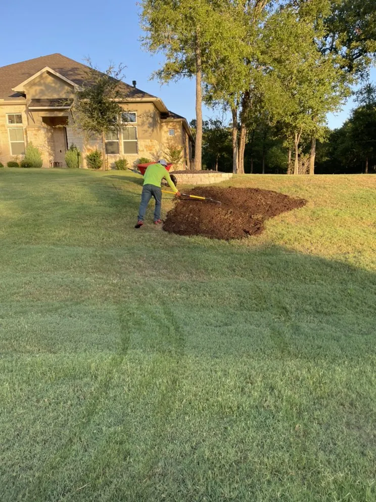Reliable landscape design experts serving Cedar Creek, TX - Southern Guys
