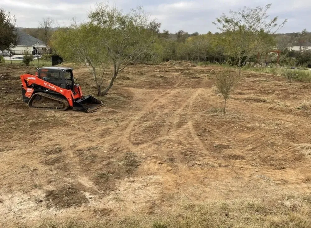 Expert yard maintenance in Cedar Creek, TX - Southern Guys