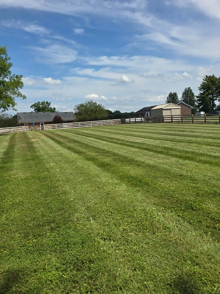 Top-rated garden landscaping experts serving Palmyra, IN - Southern Indiana Renew Crew