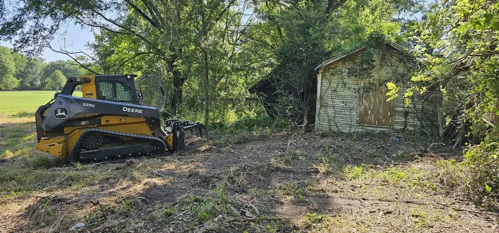Reliable landscape installation for year-round maintenance across Tyler, TX - Southern Land Clearing Services