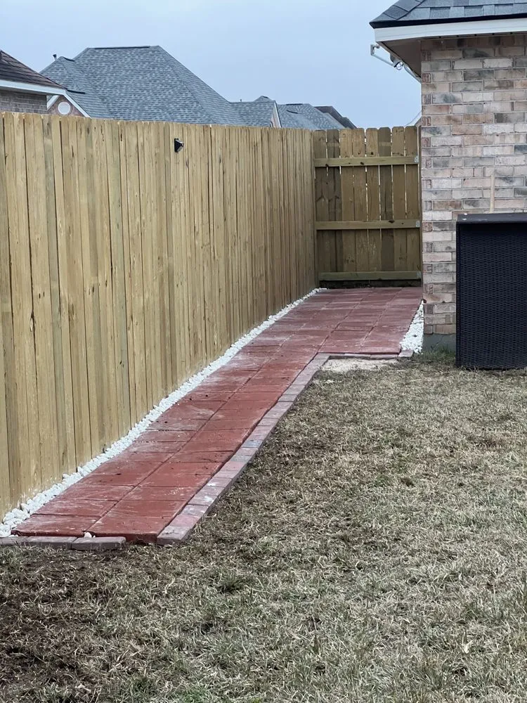 Reliable landscaping services in Gonzales, LA by Southern Land Innovations