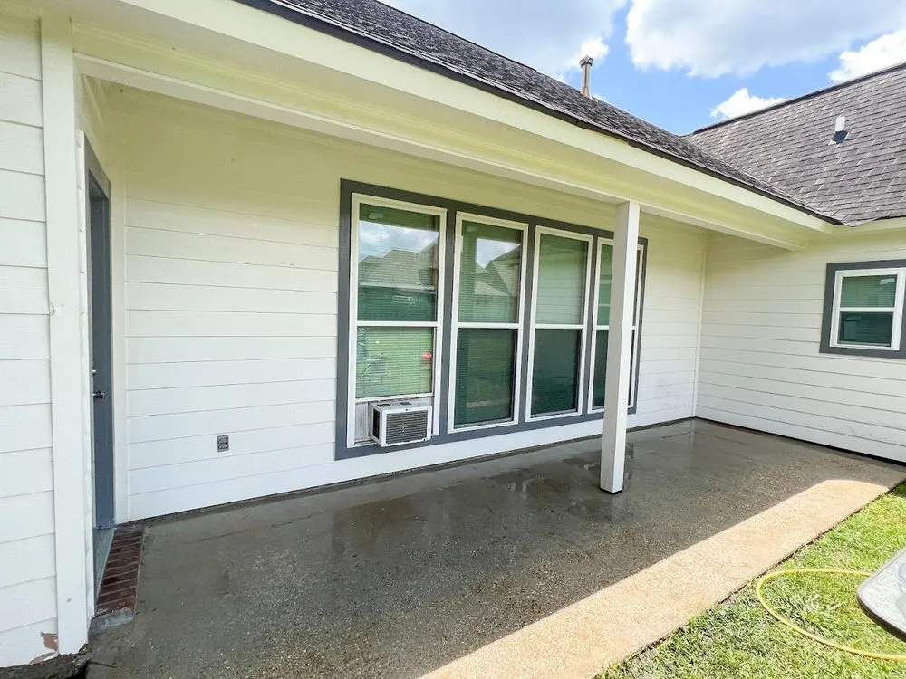 Professional yard cleanup service in Gonzales, LA - Southern Land Innovations