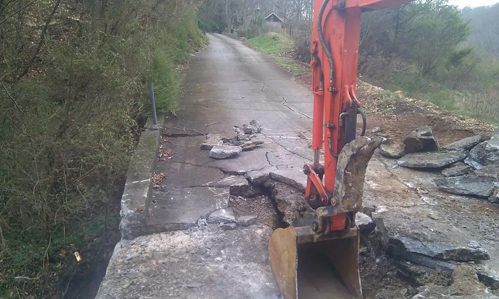 Expert garden landscaping with custom design in Strawberry Plains, TN by Southern Land Services