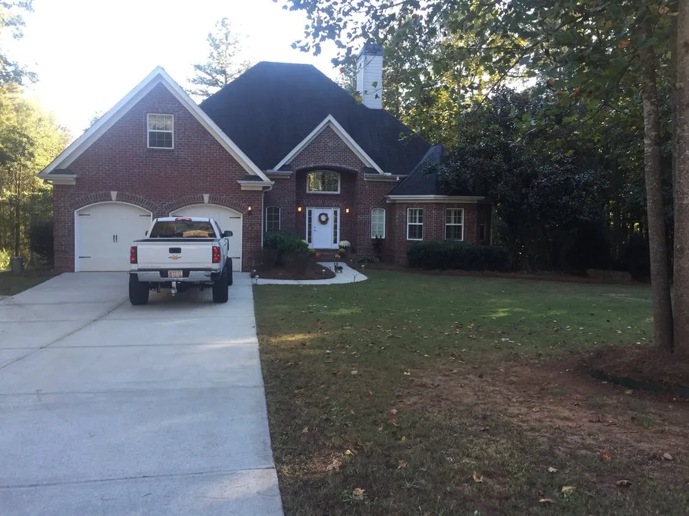 Affordable garden landscaping in Commerce, GA - Southern Landcare by Jason Ford