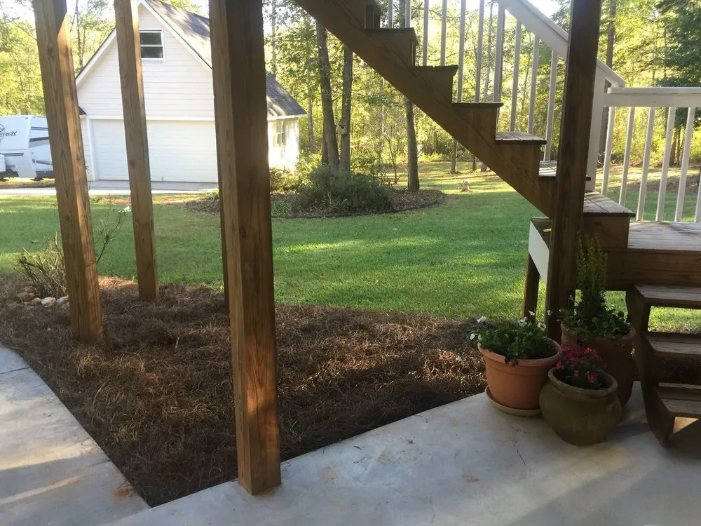 Local outdoor landscaping experts serving Commerce, GA - Southern Landcare by Jason Ford