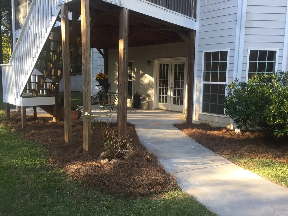 Trusted yard cleanup service in Commerce, GA - Southern Landcare by Jason Ford