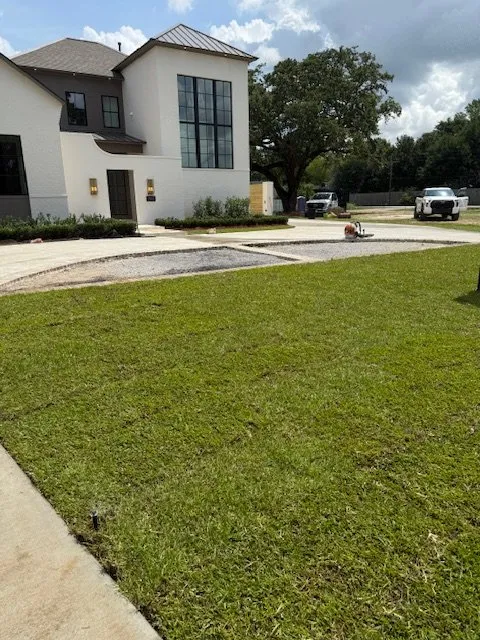 Affordable landscaping services for beautiful yards in Baton Rouge, LA by Southern Landscape Supply