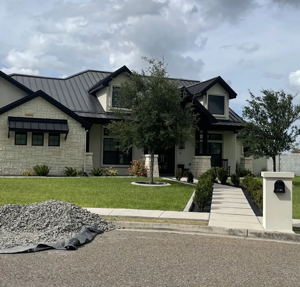 Top-rated outdoor landscaping for homes in McAllen, TX by Southern Landscapers