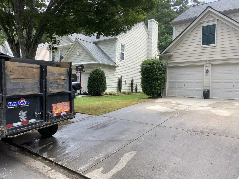 Local yard cleanup service experts serving Lawrenceville, GA - Southern landscapes