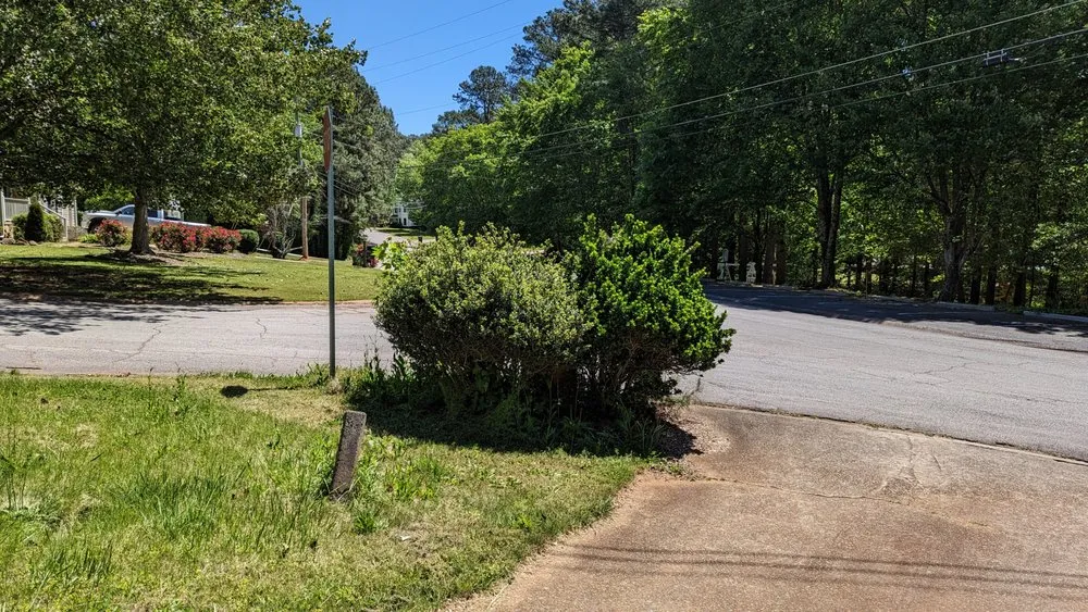 Local yard maintenance experts serving Lawrenceville, GA - Southern landscapes