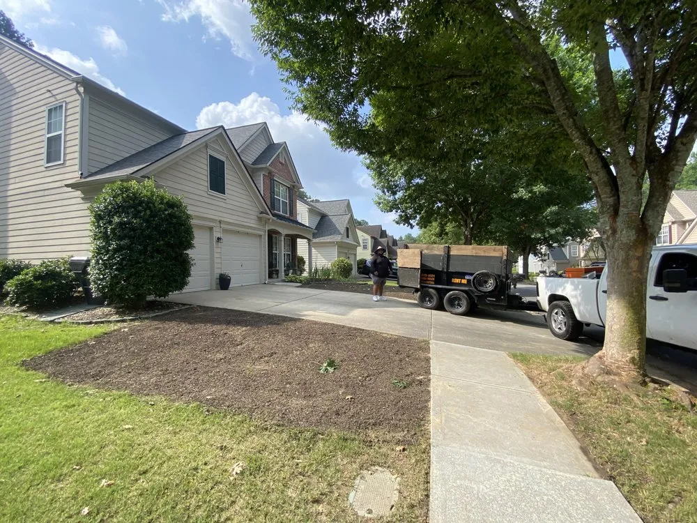 Expert lawn mowing service in Lawrenceville, GA - Southern landscapes