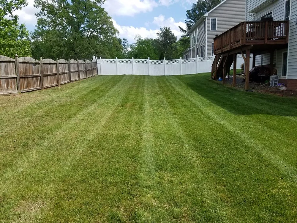 Top-rated lawn mowing service experts serving Richmond, VA - Southern Landscaping