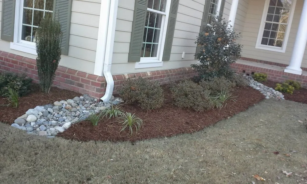 Affordable yard cleanup service in Suffolk, VA by Southern Landscaping