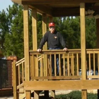 Affordable lawn mowing service near you across Suffolk, VA - Southern Landscaping