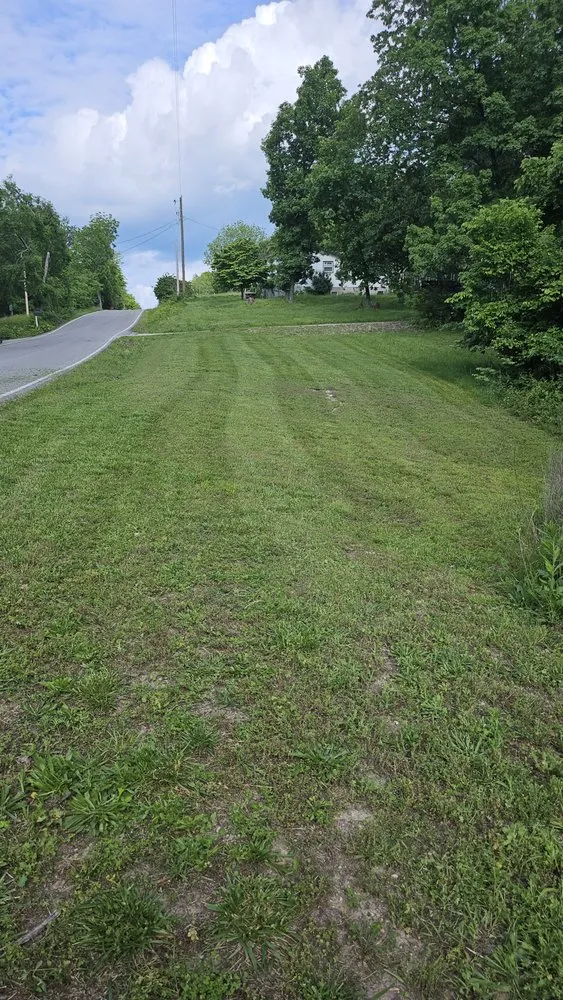 Trusted lawn care service with custom design across Harrison, AR - Southern Lawn and Maintenance