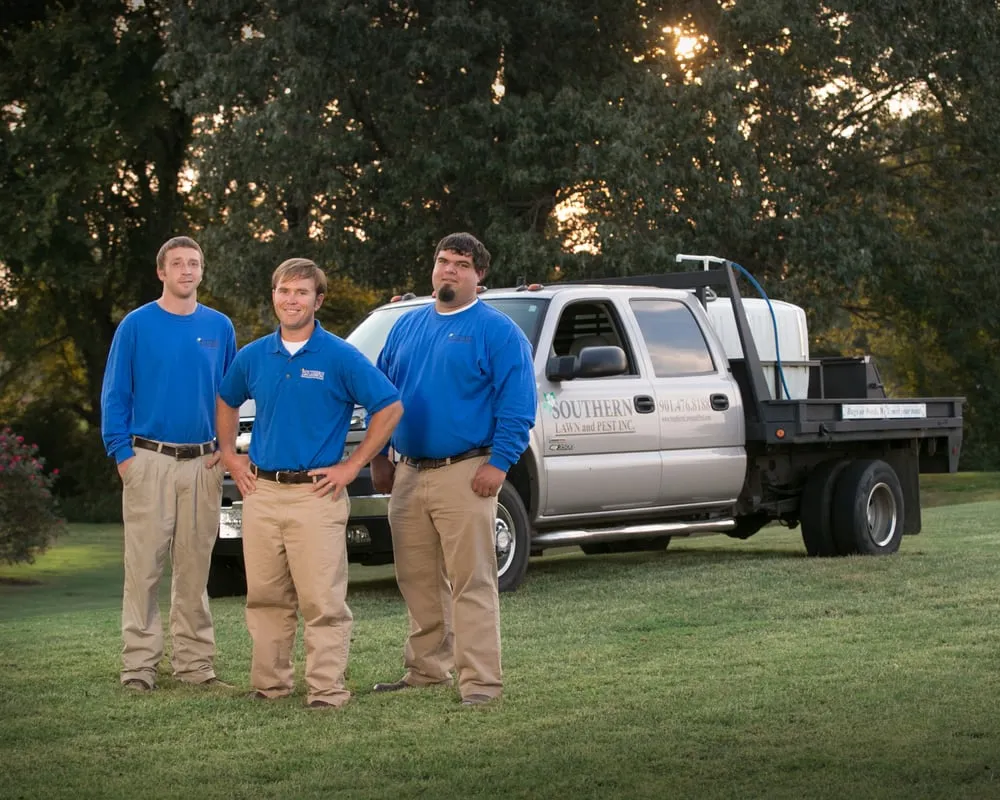 Local lawn mowing service for homes across Covington, TN - Southern Lawn and Pest