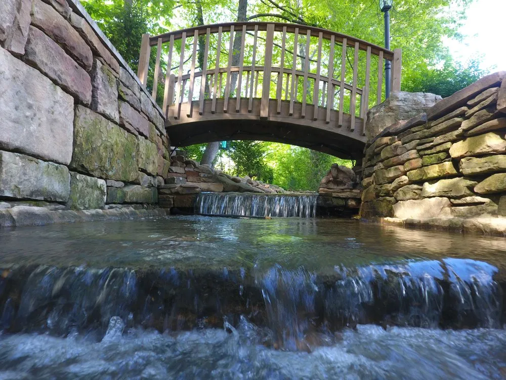 Custom garden landscaping for beautiful yards in London, KY by Southern Lawn Care & Landscaping